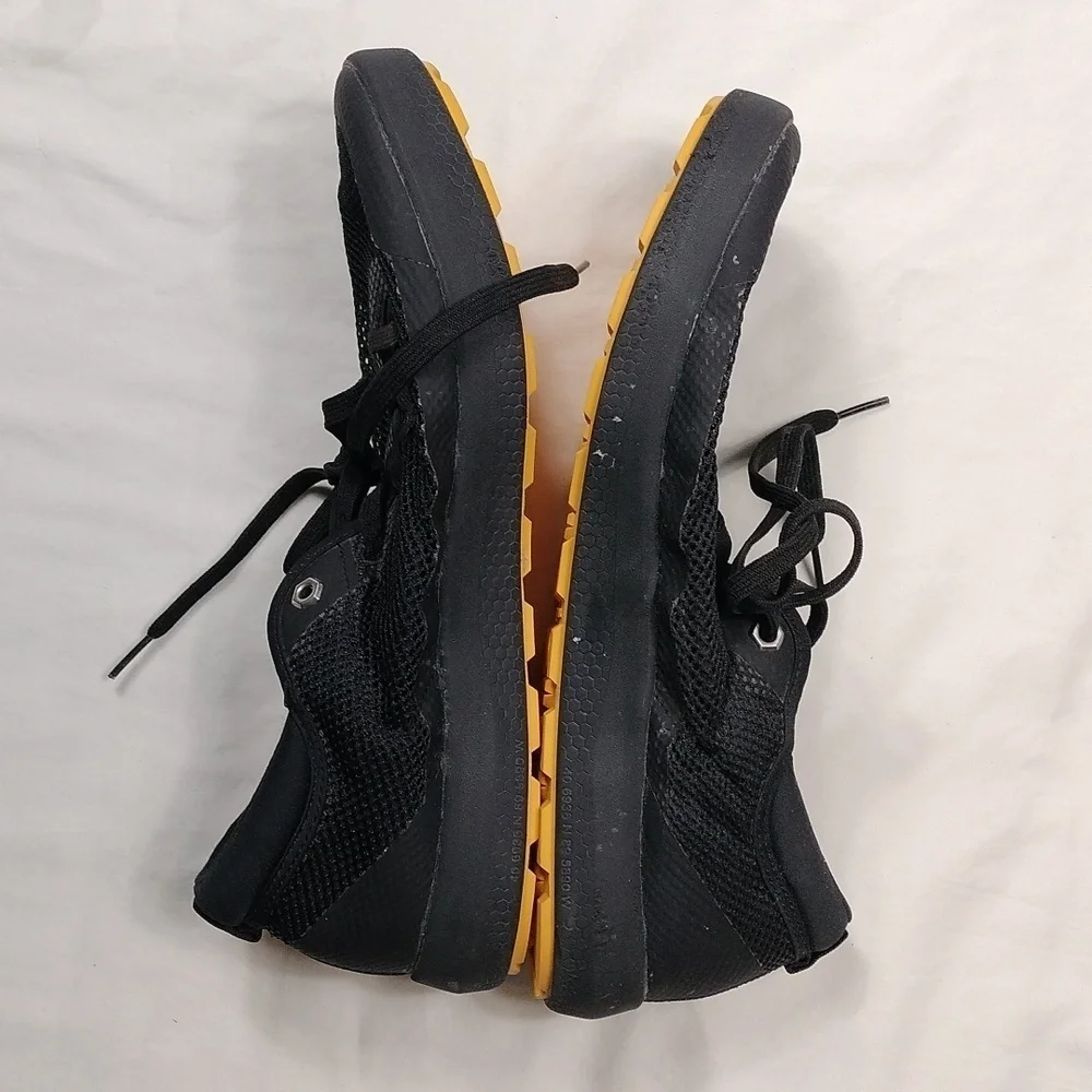 Caterpillar unisex mesh shoes men's size 11 and women's size 13